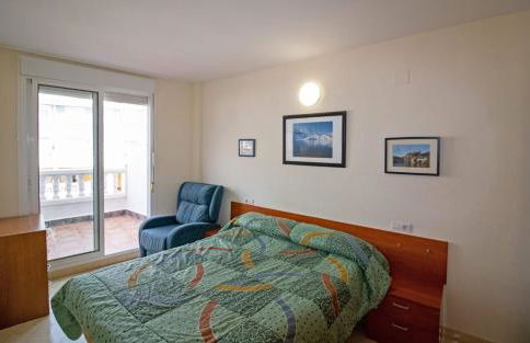 Apartamento con terraza y piscina - Marcomar Albert Villas - Photo 7