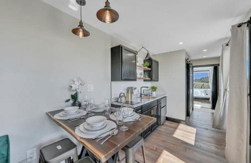 ‘Scenic Escapes’ Romantic Pine Grove Getaway! - Foto 41