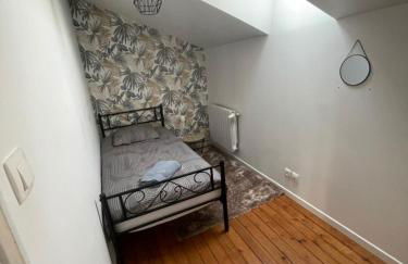 Escapade poitevine - Maison climatisée avec 3 Ch - 4 min Futuroscope et Aquascope - Foto 10