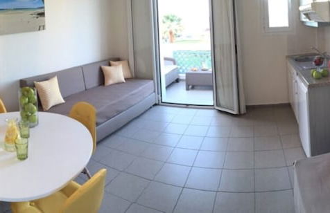 Windmill Apartments 2 - Photo 16