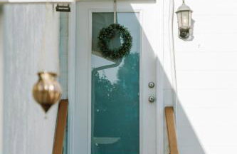 Serene Silver Lake 1 bedroom 1 bathroom Back house With Private Backyard - Photo 15