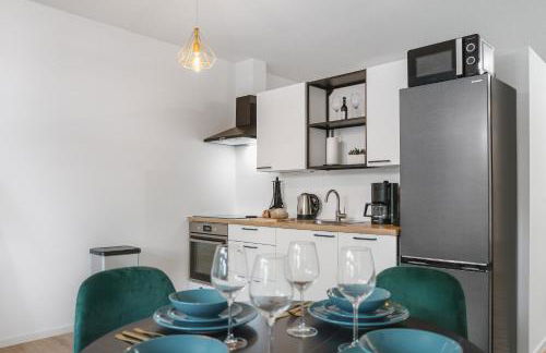 Exklusives Studio - Zentral Innenstadtlage - Kostenloser Parkplatz - Aufzug - Modern für bis zu 4 Personen - Smart Home - Foto 39