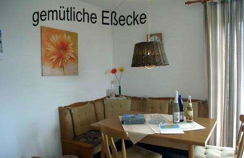 Klaus Jensen , Unter den Linden - Foto 54