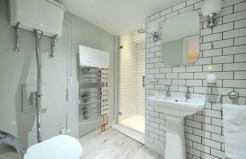 Little Monmouth 4 bedroom cottage, Old town Lyme Regis, dog friendly and parking - Photo 26