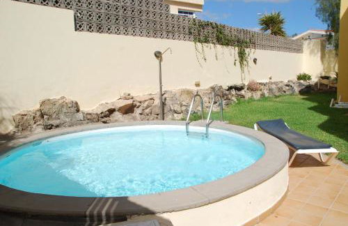 Deluxe Apartment. 50 meters Beach - Foto 17