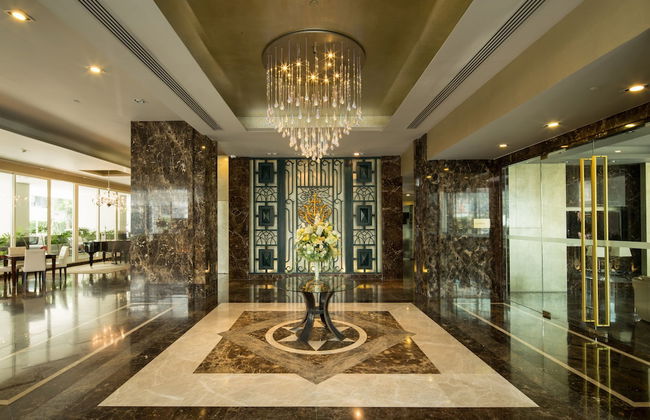 IVY THONGLOR 55 - Foto 18