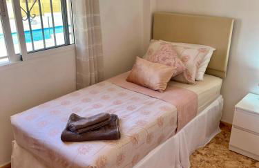 Tranquil Self Catering Golf Course Apartment - Photo 17