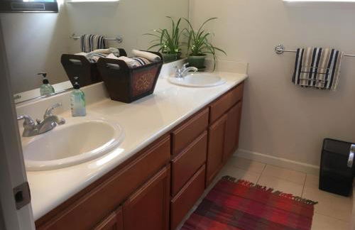 Beautiful Home in Quiet Area - Foto 43