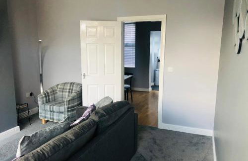 House in Hemingfield, Ideal for Contractors and Long Stays - Foto 17