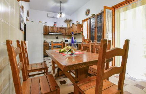 Awesome Home In Assoro With Wifi - Foto 14