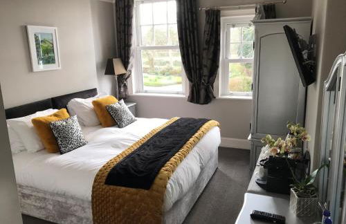 Dower House Hotel - Photo 8