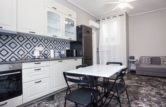 Modern apt with Increbilbe Athens Views - Foto 16