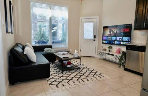 Beautiful home next to PGA guest suite Frisco - Photo 2