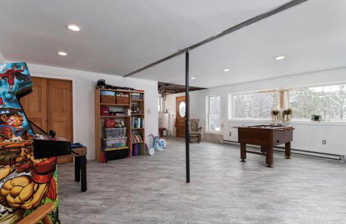 Vermont Retreat 3BR with Mountain Views and Trails - Foto 36