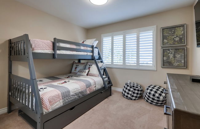 Beautiful Backyard Oasis 5 bedroom 3 Bathroom Home - Foto 10