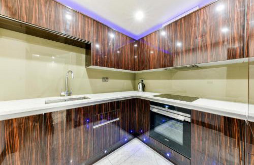 Mayfair Boutique - Foto 40