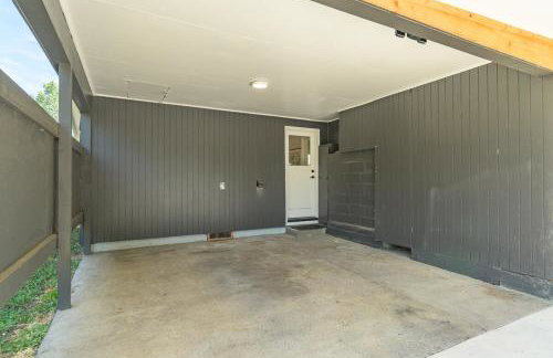 Charming Eugene Bungalow - Photo 24