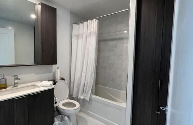 Adastay Suites Toronto - Photo 10