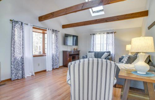 Golf and Unwind Family Home 2 Mi to Covells Beach! - Foto 12