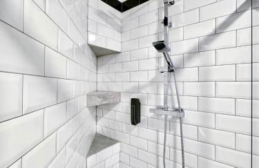 Charming Madrid Principe Pio - Photo 19