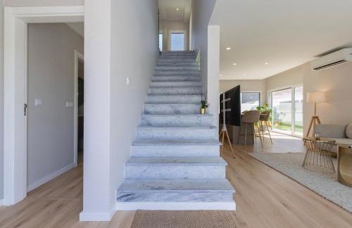 Poolside oasis by Caparica beach - Foto 30