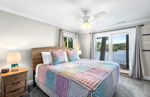 Lakeside Oasis - Room for 12 - Foto 16