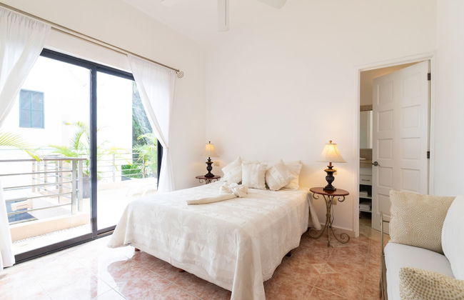 Condo Santuario by Playa Paradise - Photo 8