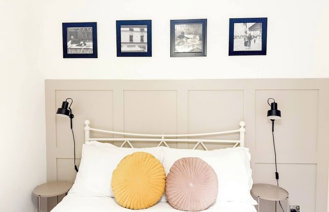 Entire 2 Bedroom House 7m To Station - Foto 8