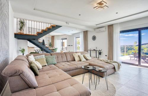 Villa Top Hill, heated infinity pool, Jacuzzi, Sauna, 5 en-suite bedrooms, a Media room - Foto 26