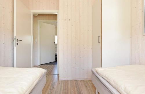 10 person holiday home in Großenbrode - Foto 18