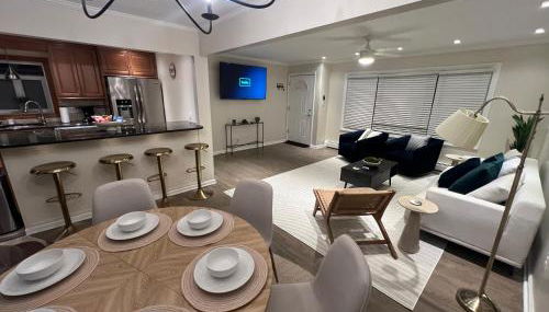 Modern 3BR Near EWR, Parking, 25 Min NYC - Foto 3, minibar