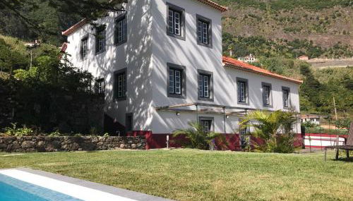 Casa Oliveira Esmeraldo - Guest Houses - Foto 1