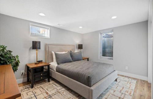 Whole House Relaxing Oasis by Fitzsimmons Campus - Photo 31