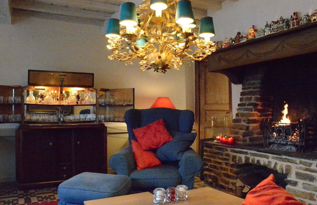 Holiday Home in Bievre Near Town Center - Foto 19