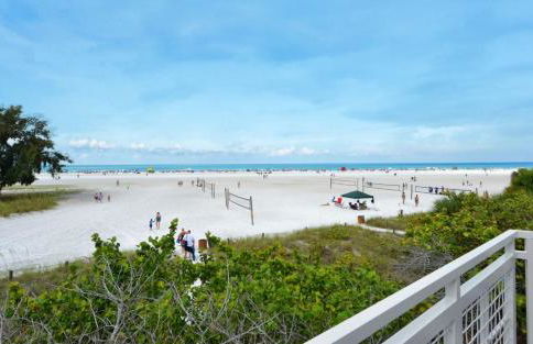 Steps to #1 Beach in America Siesta Beach! - Foto 42
