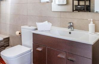 Yasmine Casas Barcelona - Photo 16