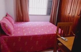 CASA - 3 quartos com ar - garagem para 3 carros - Foto 4