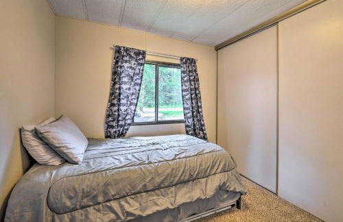 Cute Donnelly Cabin in the Woods with Fire Pit! - Photo 15