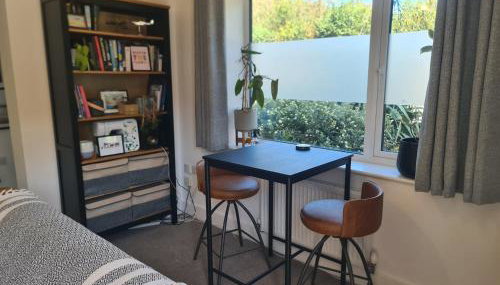 The Snuggery-Hot Tub-Free Parking-Accessible - Foto 3