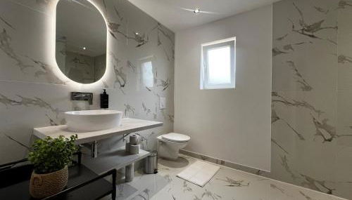 105 Quadratmeter Apartment, Parkplatz, kinderfreundlich, 6 Personen, WIFI, vollausgestattete Küche, - Foto 4, Shower