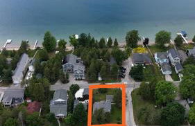 The Lily Pad on Benzie Blvd - Super Cute! - Foto 3