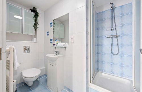 Central Sleeps 6 Apartment City SuperHost - Foto 17