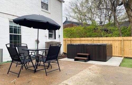 New Listing The Playhouse with Spa Games & More - Photo 6