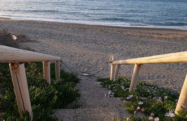 Litinas Beachfront Apartment - Photo 31