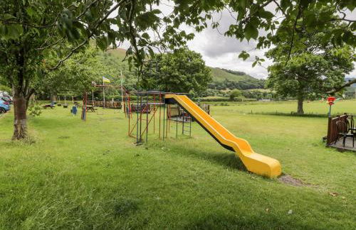 Grange Caravan - Photo 21