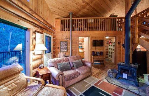 83MF - Lakeside - Hot Tub - WIFI - BBQ - Dock - Sleeps 4 NO PETS - Foto 20