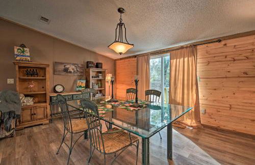 13 Mi to Silver Springs Pet Friendly Getaway! - Photo 9