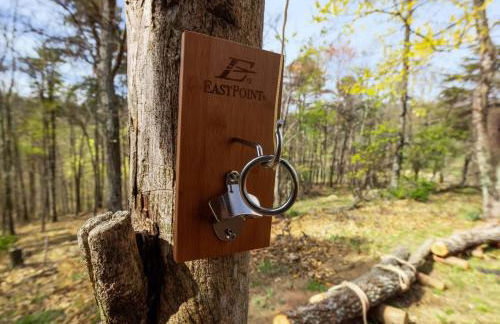 Cabin w Fireplace Fire Pit Grill & Games - Foto 42