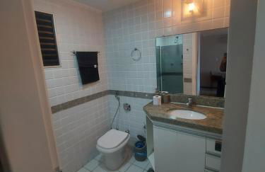 Flat Number One Ponta DAREIA l Conforto, Estrutura l Ferreira Hospedagens - Foto 49