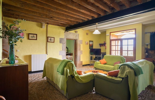 Vibranr Holiday Home in Aiguaviva With Swimming Pool - Foto 5